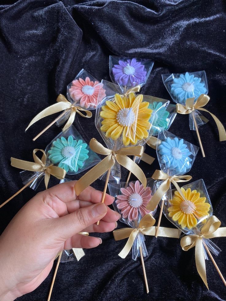 gifting-candles