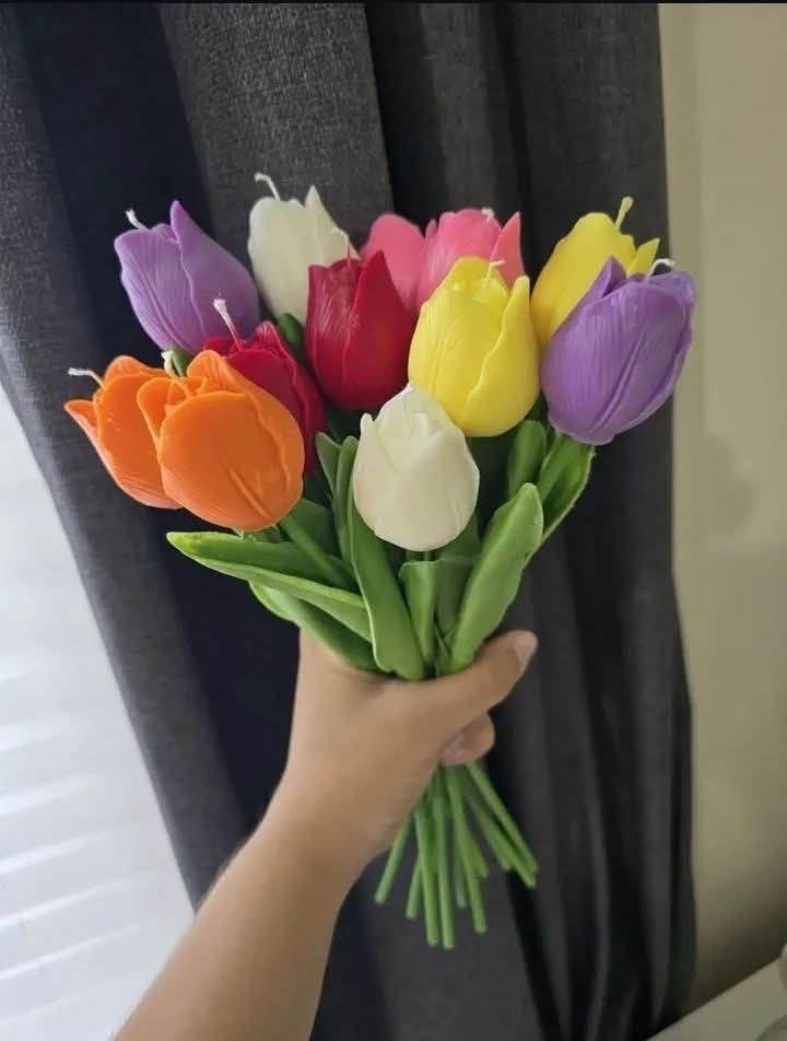 Tulip Bouque Candle